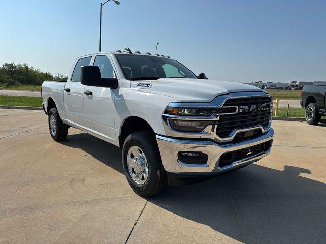 2026 RAM Ram 2500 RAM 2500 TRADESMAN CREW CAB 4X4 64 BOX