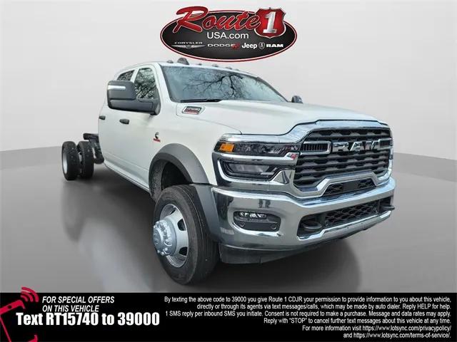 2026 RAM Ram 5500 Chassis Cab RAM 5500 TRADESMAN CHASSIS CREW CAB 4X4 84 CA