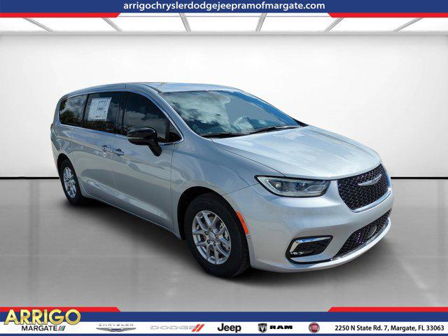 2026 Chrysler Pacifica Select for sale in Margate, FL
