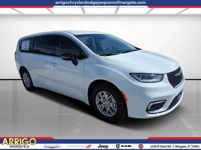 2026 Chrysler Pacifica Select for sale in Margate, FL