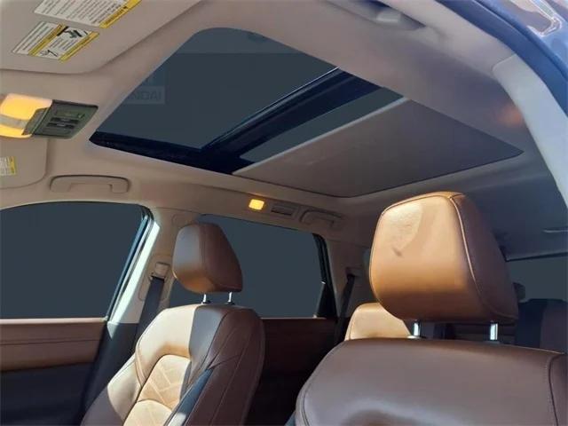 2023 Nissan Pathfinder Platinum FWD