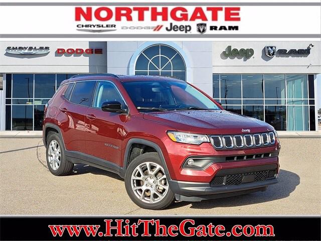 2022 Jeep Compass Latitude Lux 4x4 2022 Jeep Compass Latitude Lux 4x4
