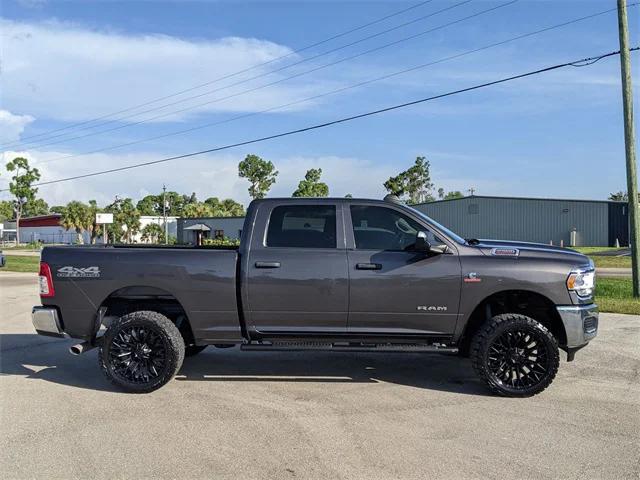 2020 RAM 2500 Tradesman Crew Cab 4X4 64 Box