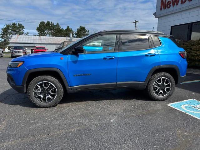 2025 Jeep Compass Trailhawk 4x4 2025 Jeep Compass Trailhawk 4x4