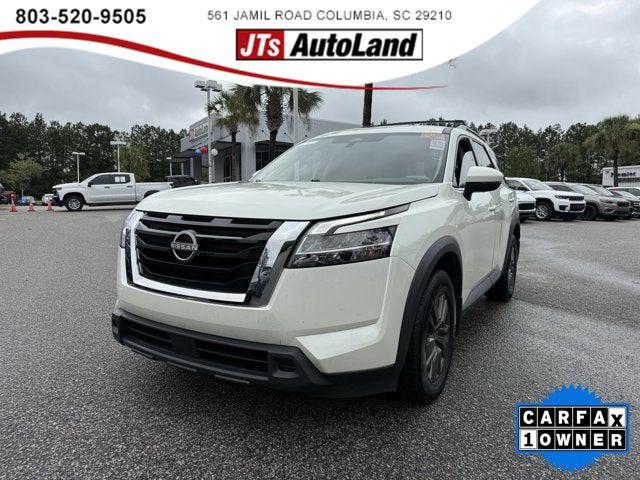 2022 Nissan Pathfinder SV 4WD