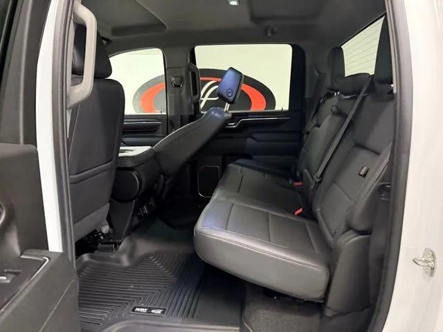 2024 GMC Sierra 3500HD 4WD Crew Cab Long Bed SLT