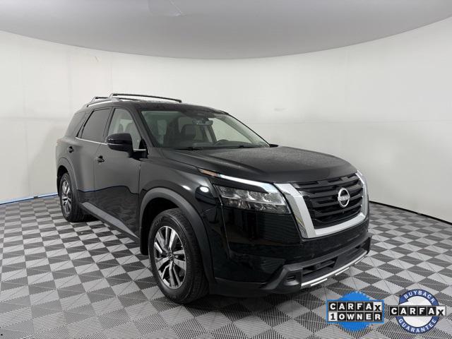 2023 Nissan Pathfinder SL FWD