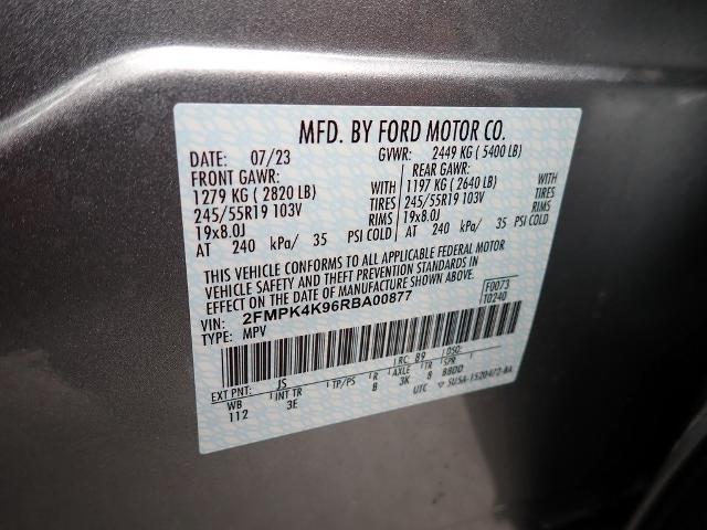 2024 Ford Edge Titanium