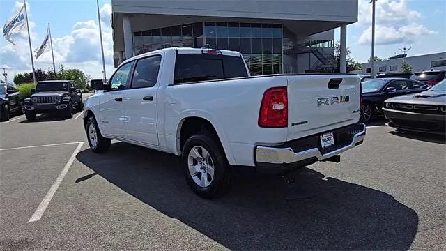 2025 RAM 1500 Big Horn Crew Cab 4x4 57 Box