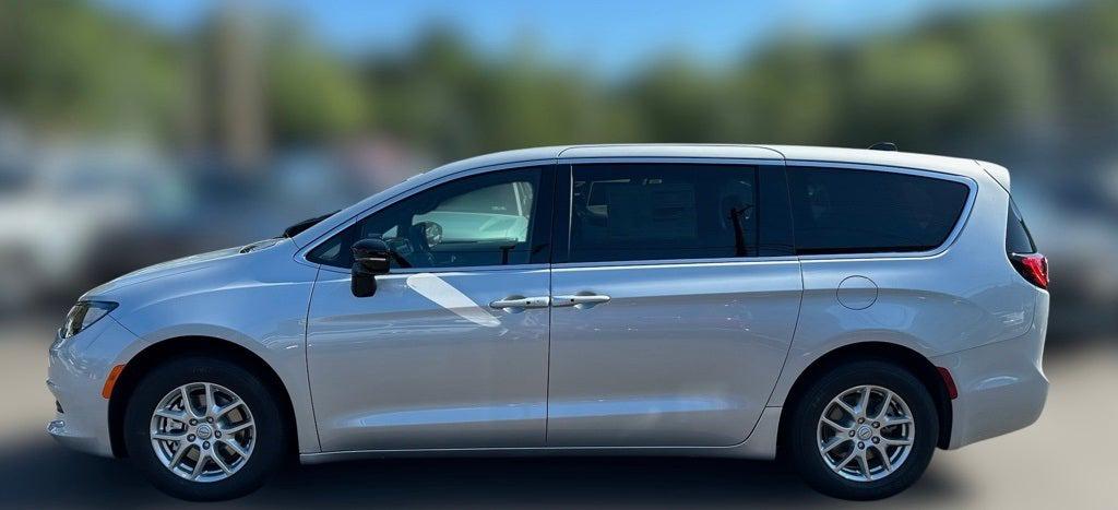 2026 Chrysler Voyager VOYAGER LX