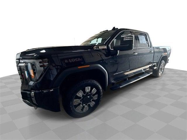 2024 GMC Sierra 2500HD 4WD Crew Cab Standard Bed Denali