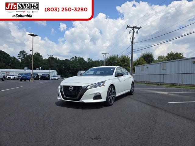2022 Nissan Altima SR FWD