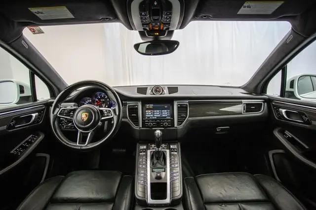 2015 Porsche Macan Turbo