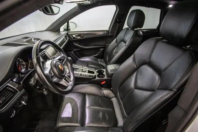 2015 Porsche Macan Turbo