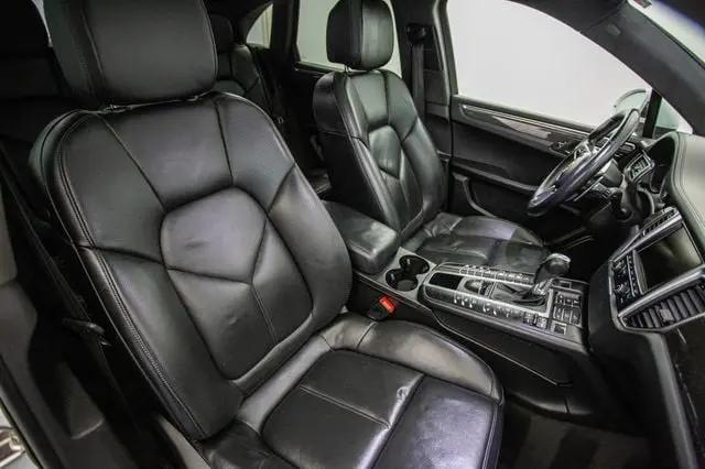 2015 Porsche Macan Turbo