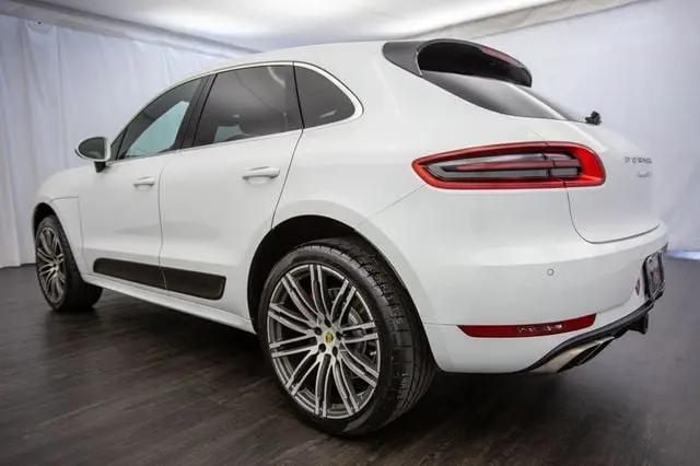2015 Porsche Macan Turbo