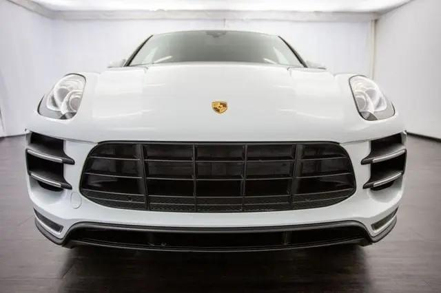 2015 Porsche Macan Turbo