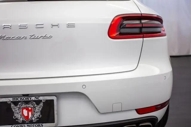 2015 Porsche Macan Turbo