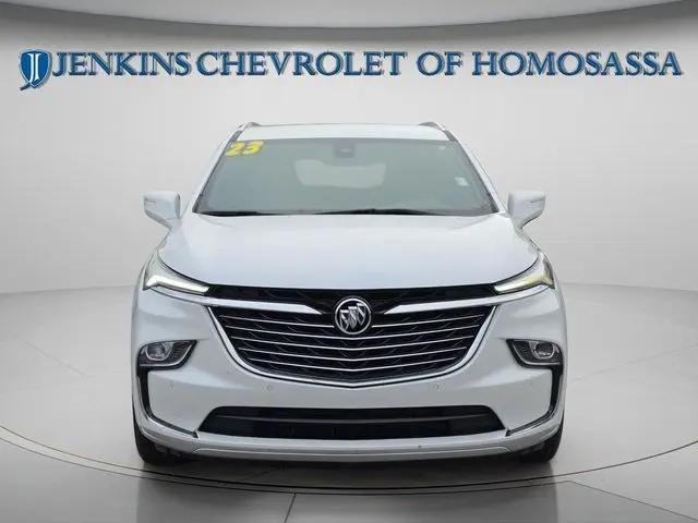 2023 Buick Enclave Essence FWD