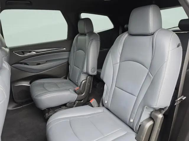 2023 Buick Enclave Essence FWD