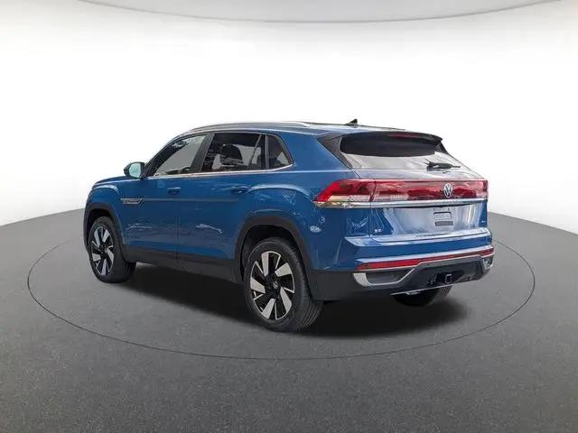 2026 Volkswagen Atlas Cross Sport SE with Technology