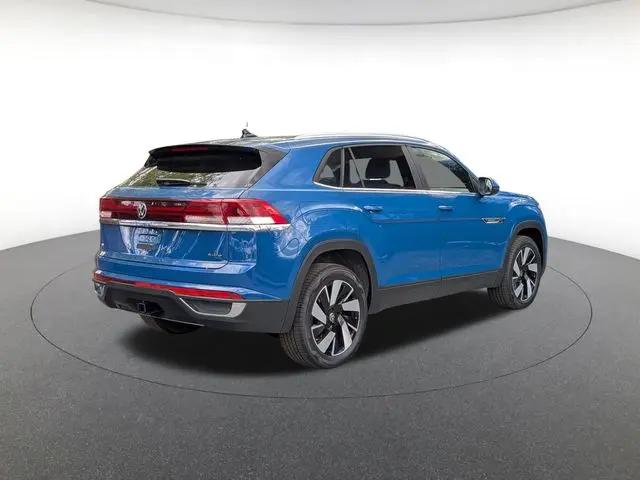 2026 Volkswagen Atlas Cross Sport SE with Technology