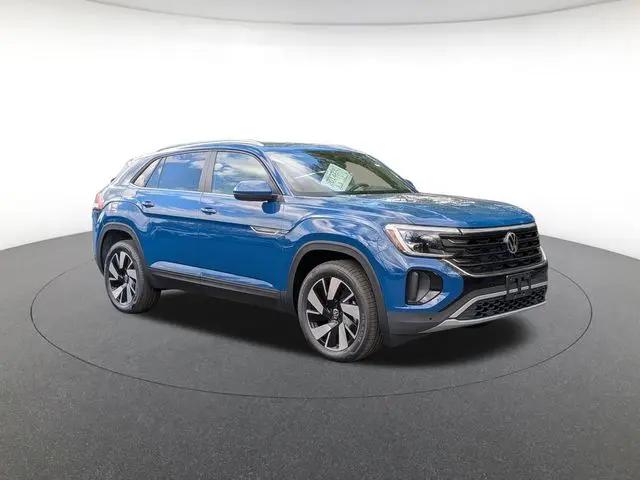 2026 Volkswagen Atlas Cross Sport SE with Technology