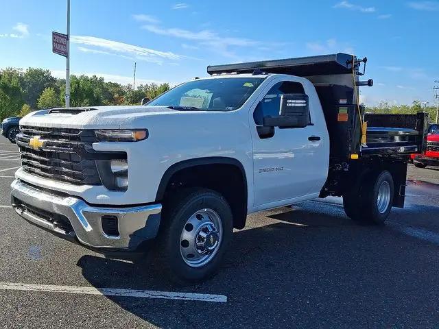 2025 Chevrolet Silverado 3500HD Work Truck