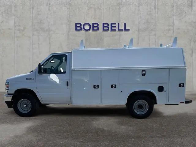 2026 Ford E-350 Cutaway E-Series Cutaway