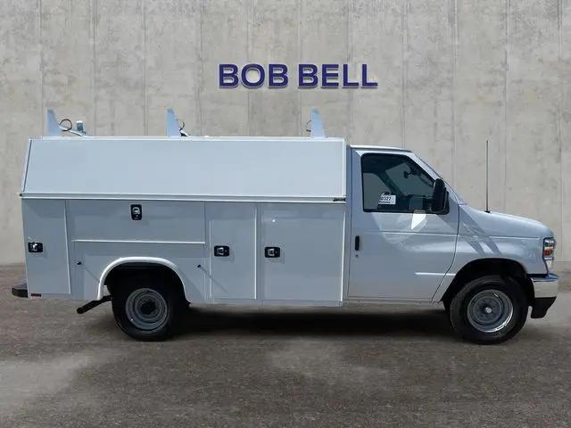 2026 Ford E-350 Cutaway E-Series Cutaway