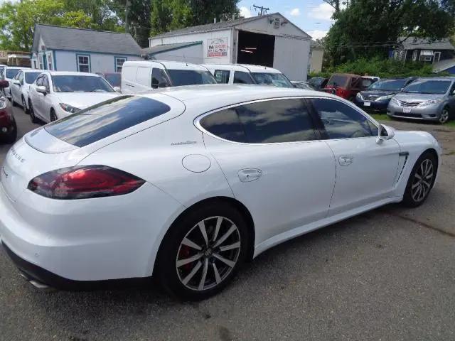 2015 Porsche Panamera 4S Executive