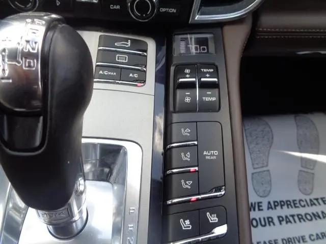 2015 Porsche Panamera 4S Executive