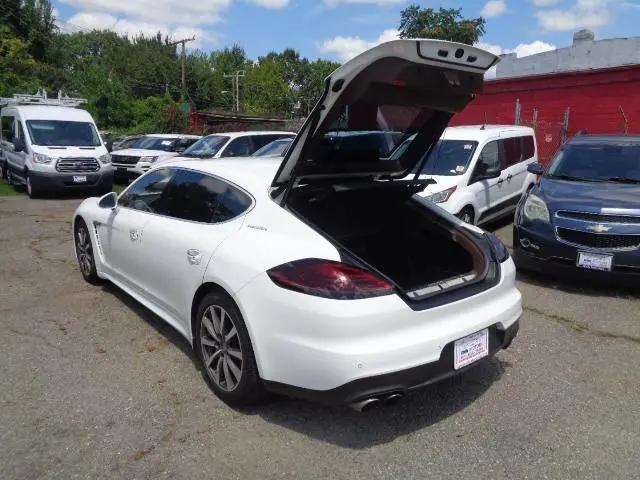 2015 Porsche Panamera 4S Executive