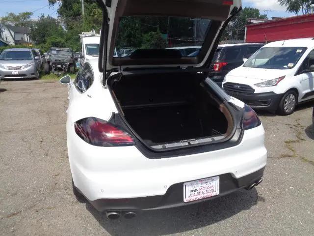 2015 Porsche Panamera 4S Executive