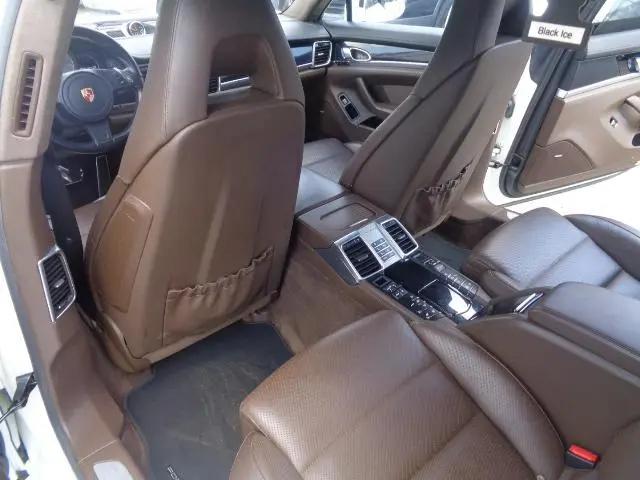 2015 Porsche Panamera 4S Executive