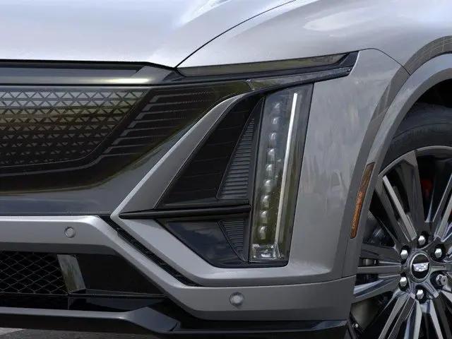 2026 Cadillac iQ V-Series w/1SV