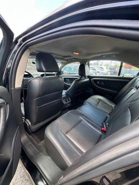 2012 Ford Taurus SEL