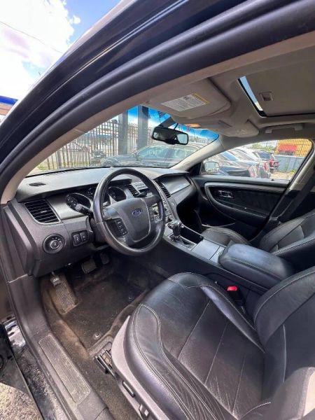 2012 Ford Taurus SEL