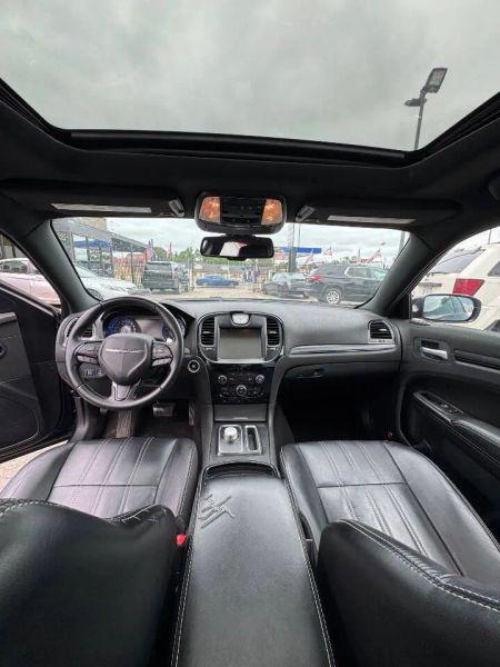 2016 Chrysler 300 300S