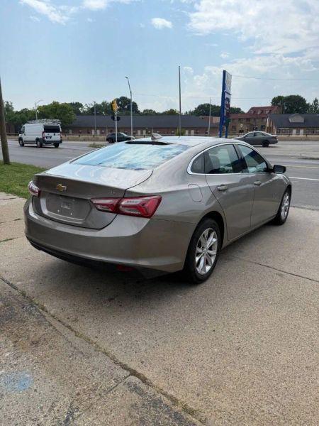 2022 Chevrolet Malibu FWD LT