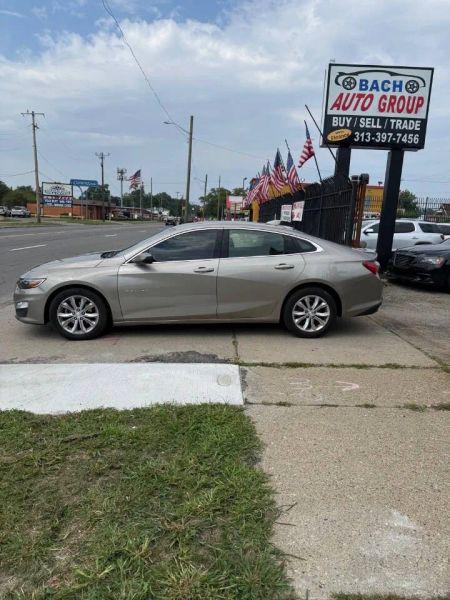 2022 Chevrolet Malibu FWD LT