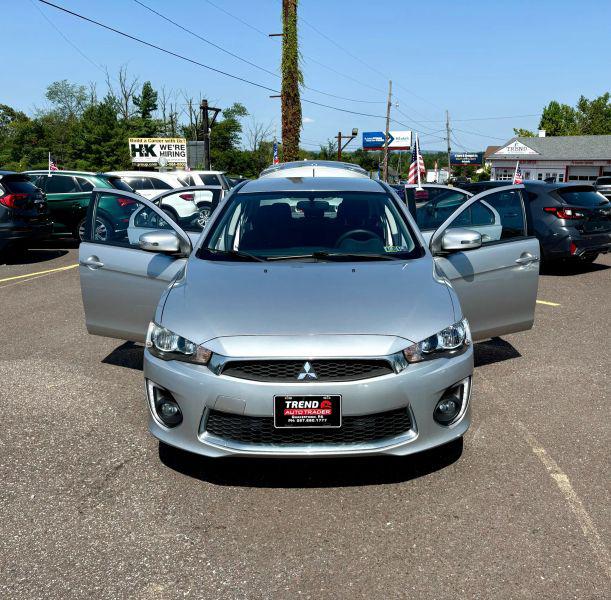 2016 Mitsubishi Lancer ES