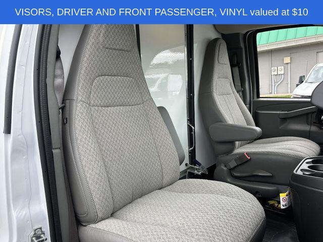2025 Chevrolet Express Cutaway 4500 Van