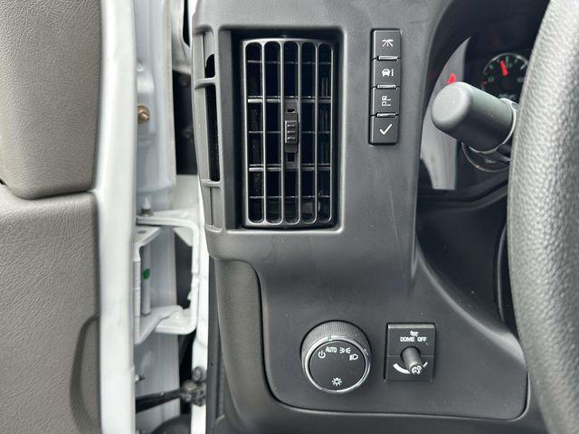 2025 Chevrolet Express Cutaway 4500 Van