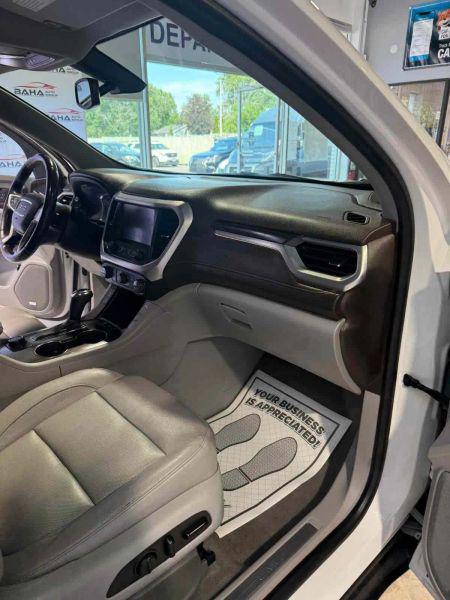 2017 GMC Acadia SLT-1