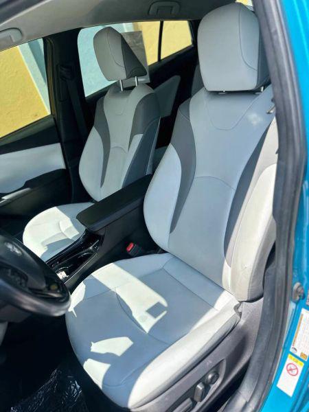 2022 Toyota Prius Prime XLE