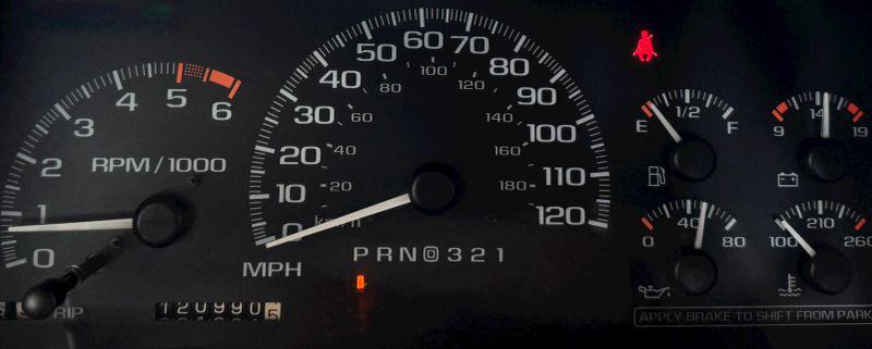 2000 Cadillac Escalade Standard