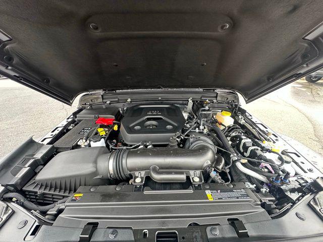 2025 Jeep Wrangler 4-Door Summit 4x4