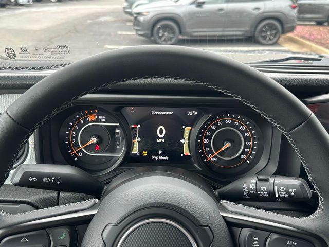 2025 Jeep Wrangler 4-Door Summit 4x4
