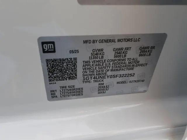 2025 GMC Sierra 2500HD 4WD Crew Cab Standard Bed SLT